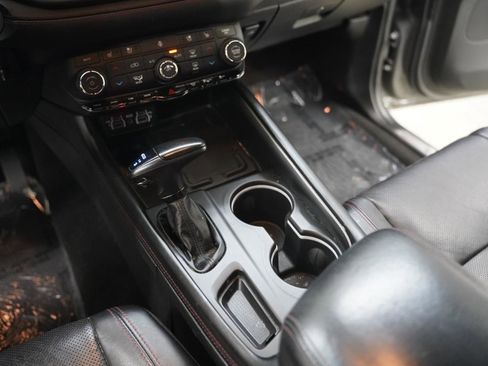 Used 2022 Dodge Durango R/T w/ Tow 'N Go Package AWD/4WD image 20