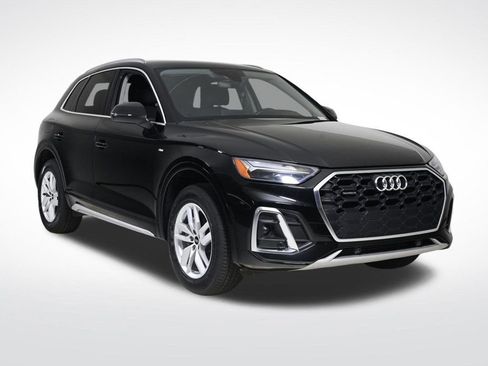 Certified 2023 Audi Q5 2.0T Premium w/ Convenience Package image 7