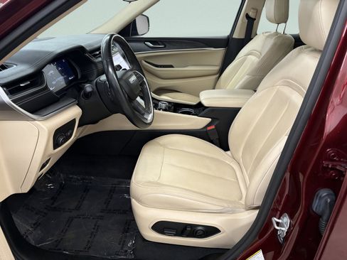 Used 2021 Jeep Grand Cherokee L Limited image 12