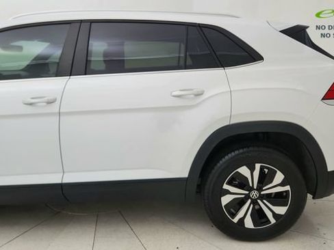 Used 2026 Volkswagen Atlas Cross Sport SE AWD/4WD image 23