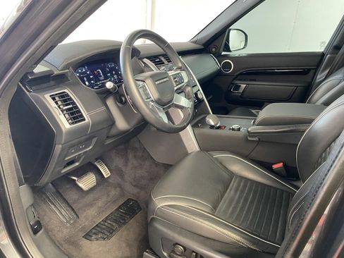 Used 2021 Land Rover Discovery HSE R-Dynamic AWD/4WD image 25