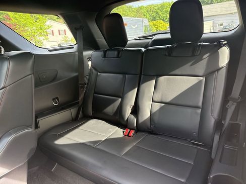 Used 2025 Ford Explorer ST AWD/4WD image 24