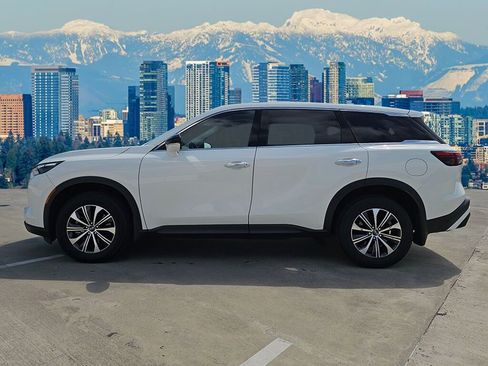 Certified 2024 INFINITI QX60 Pure image 7