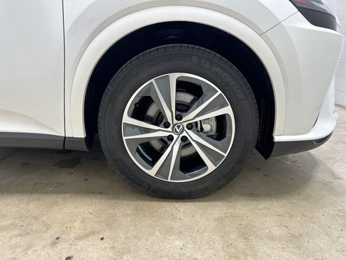 Used 2025 Lexus RX 350h w/ Accessory Package (Z1) AWD/4WD image 13