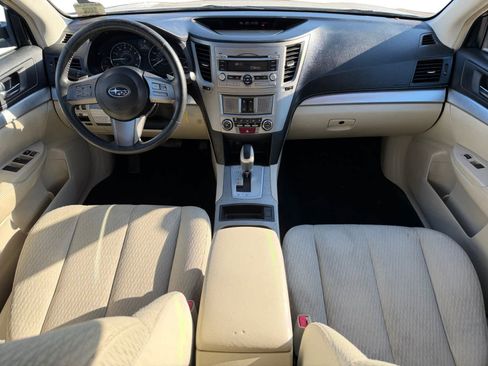 Used 2011 Subaru Outback 2.5i Premium w/ Popular Equipment Group 2A image 11
