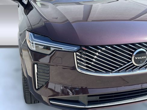 New 2026 Volvo XC90 B5 Ultra w/ Protection Package image 11