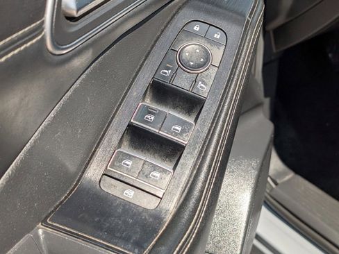 Used 2021 Nissan Rogue Platinum image 16