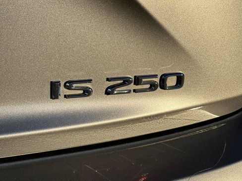 Used 2014 Lexus IS 250 image 22