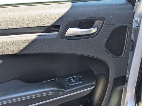 Used 2023 Chrysler 300 S image 27