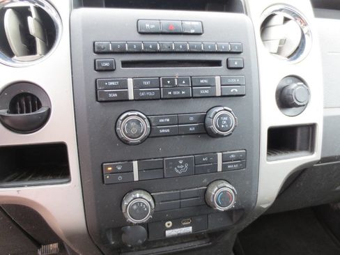 Used 2014 Ford F150 XLT w/ Trailer Tow Package RWD image 14