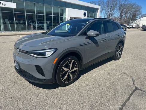 Certified 2023 Volkswagen ID.4 Pro S image 3