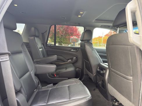 Used 2018 Chevrolet Tahoe LT image 8