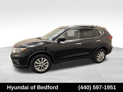 Used 2018 Nissan Rogue SV AWD/4WD image 9