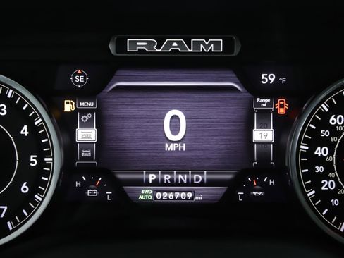Used 2023 RAM 1500 Laramie AWD/4WD image 12