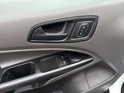 Used 2022 Ford Transit Connect XL image 14