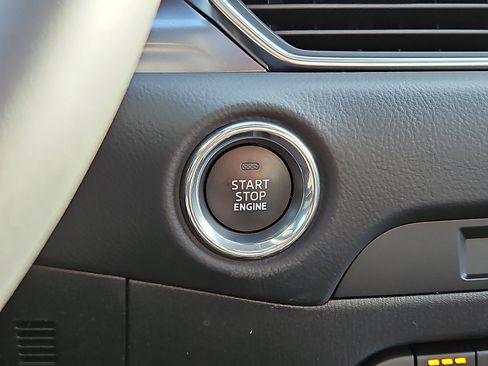 New 2025 MAZDA CX-5 AWD 2.5 S w/ Preferred Package image 18