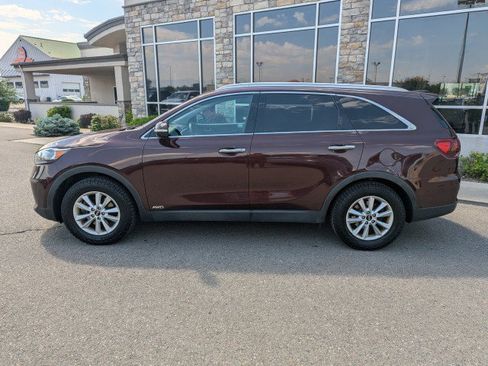 Used 2019 Kia Sorento AWD w/ LX Convenience Package image 2