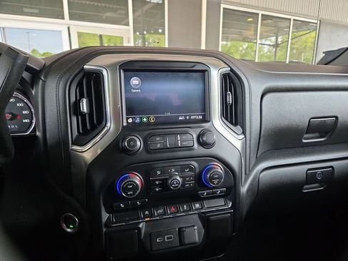 Certified 2022 Chevrolet Silverado 1500 RST AWD/4WD image 17