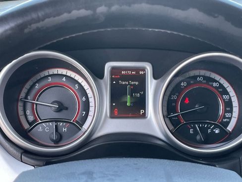 Used 2019 Dodge Journey SE w/ Connectivity Group FWD image 31