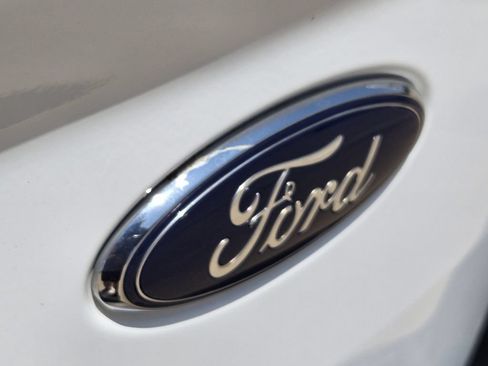 Used 2022 Ford Transit Connect XL FWD image 10