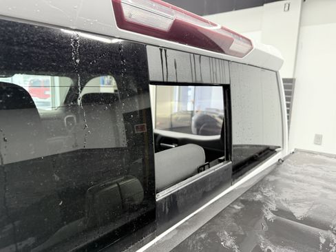 Used 2020 GMC Sierra 1500 Elevation image 24