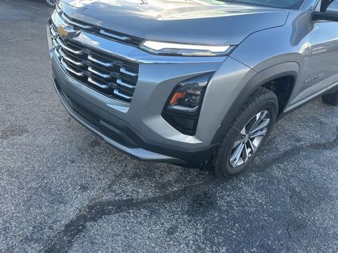 New 2026 Chevrolet Equinox LT image 9