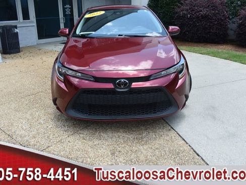 Used 2022 Toyota Corolla LE FWD image 4