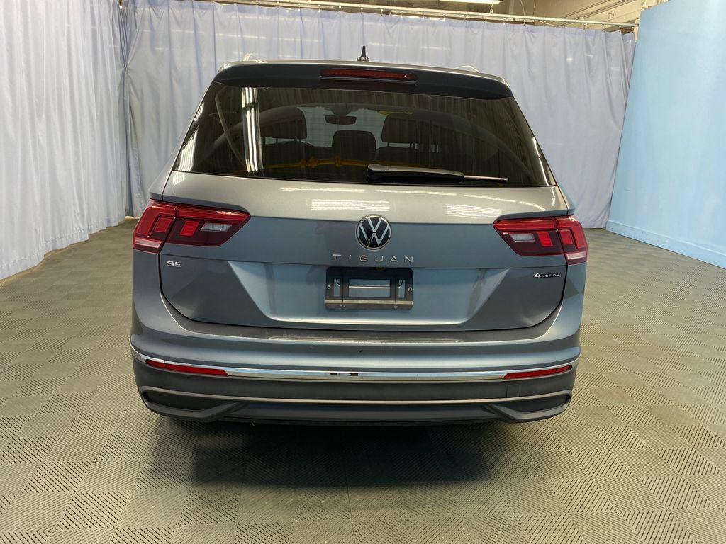 Used 2022 Volkswagen Tiguan SE AWD/4WD image 5