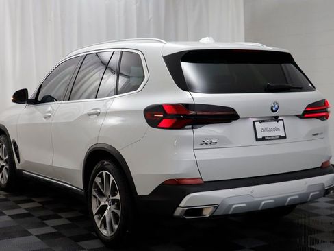 Certified 2026 BMW X5 xDrive40i w/ Climate Comfort Package image 15