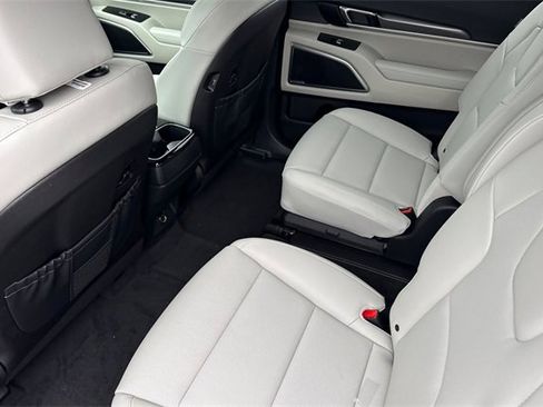 New 2025 Kia Telluride S image 14