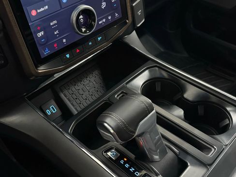 Used 2023 Ford F150 Lightning Lariat image 30