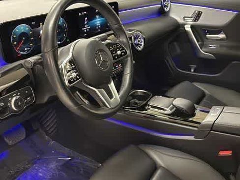 Used 2021 Mercedes-Benz CLA 250 image 26