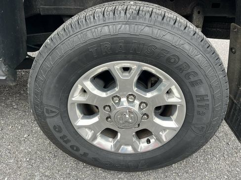 Used 2023 RAM 2500 Laramie AWD/4WD image 13