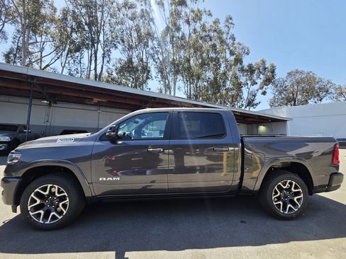 New 2026 RAM 1500 Laramie AWD/4WD image 2
