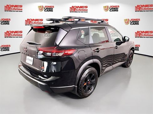 Certified 2025 Nissan Rogue SV w/ Rock Creek Premium Package image 16
