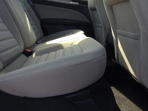 Used 2018 Ford Fusion S image 16