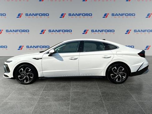 Used 2025 Hyundai Sonata SEL FWD image 2