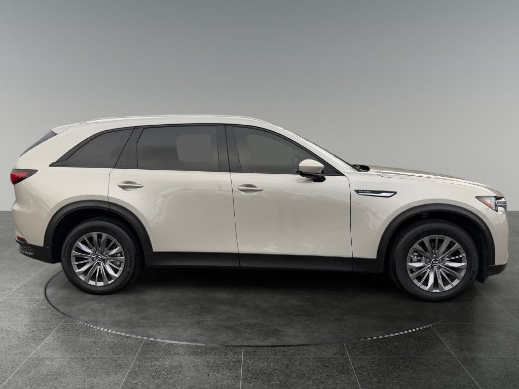 Used 2025 MAZDA CX-90 3.3 Turbo w/ Preferred Package AWD/4WD image 10