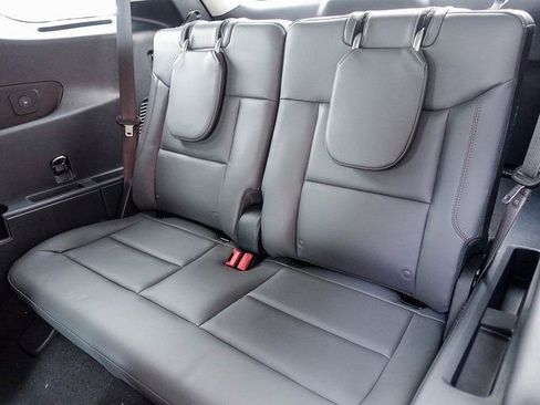 New 2026 Ford Explorer Active w/ Active Comfort Package image 23