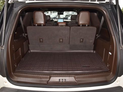 Used 2024 Ford Expedition Max King Ranch RWD image 39