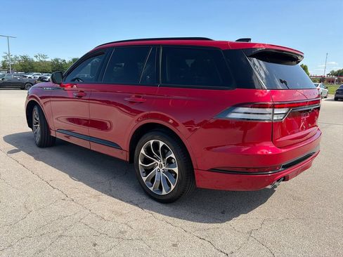 Used 2025 Lincoln Aviator AWD w/ Jet Appearance Package image 5