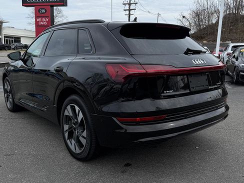 Used 2023 Audi e-tron Premium w/ Convenience Plus Package image 4