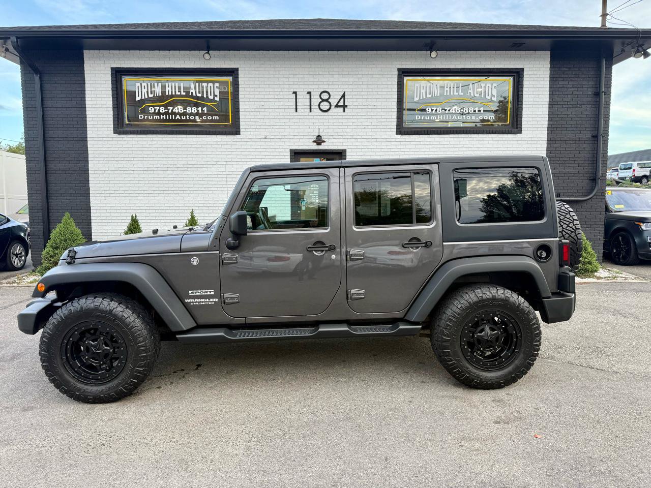 Used 2016 Jeep Wrangler Unlimited Sport w/ Quick Order Package 24S AWD/4WD image 2