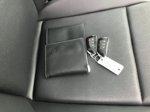 Used 2022 Volkswagen ID.4 Pro S w/ Gradient Package image 96