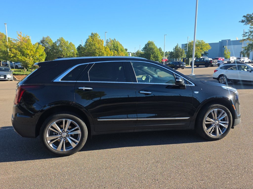 Used 2024 Cadillac XT5 Premium Luxury w/ Technology Package AWD/4WD image 9