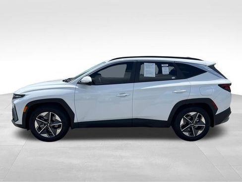 Used 2026 Hyundai Tucson SEL Plus FWD image 2
