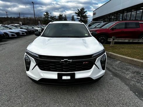 Used 2024 Chevrolet Trax RS w/ Driver Confidence Package image 10