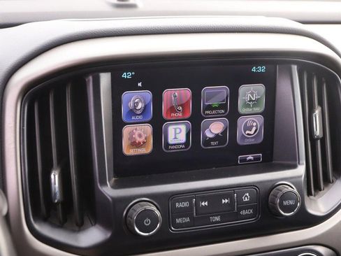 Used 2016 Chevrolet Colorado Z71 image 15