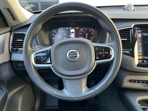 Certified 2022 Volvo XC90 T6 Inscription w/ Lounge Package image 17