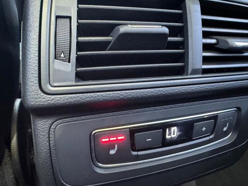 Used 2018 Audi Q7 3.0T Premium Plus w/ Premium Plus Package image 28